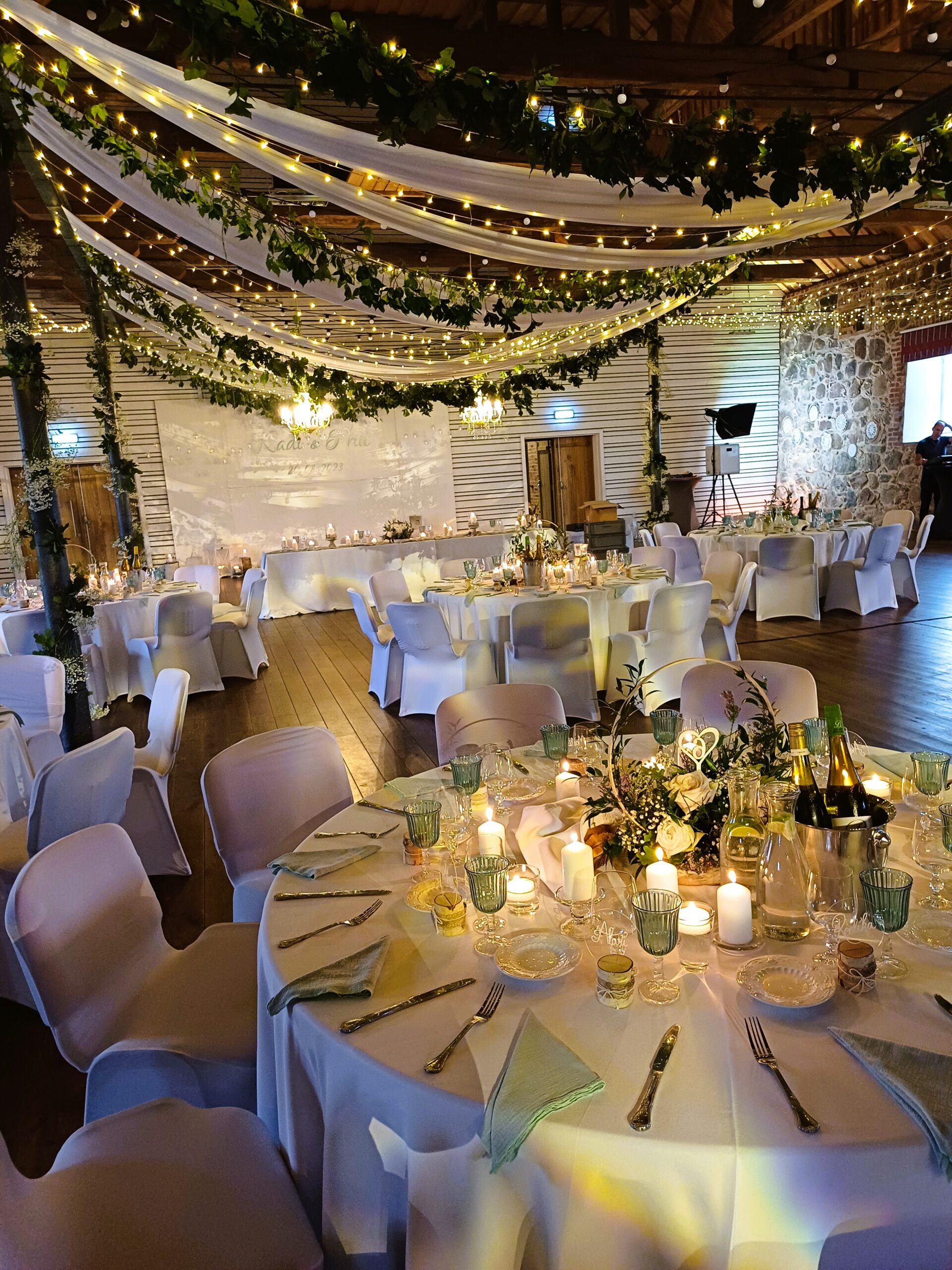 Mida_Teha_Lõuna-Eestis_Taevaskoda_Taevaskoja_catering_Põlvamaal_Valgamaal_Võrumaal_Tartumaal_Tartus_Tillu_kohvik_Mooste_folgikoda_Diamante_pulm