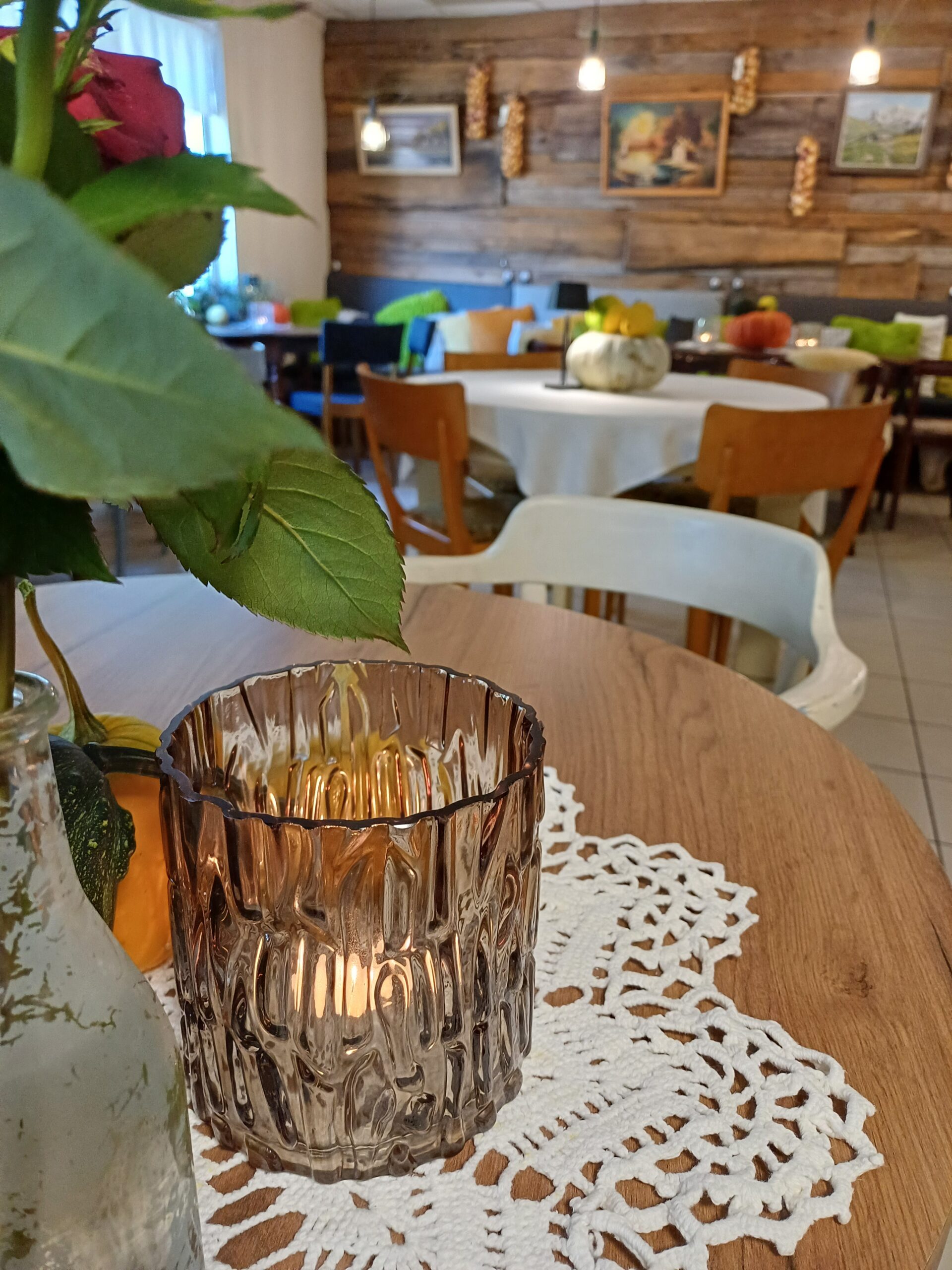 Mida_teha_Lõuna_Eestis_Tillu_kohvik_taevaskoja_taevaskoda_toidukohad_Põlvamaal_seest3